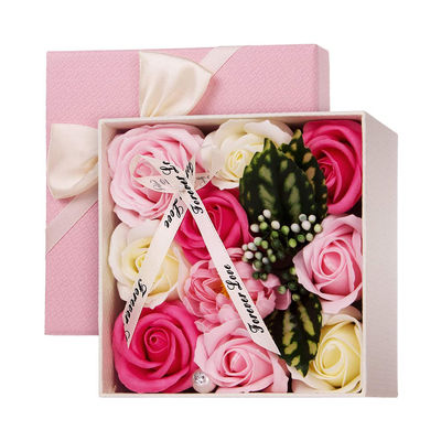 Τεχνητός αυξήθηκε πλαίσια 14.5cm*14.5cm*7.5cm ανθοδεσμών λουλουδιών σαπουνιών για τους δασκάλους