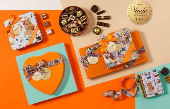 Διάμετρος 14cm χρώματος Pantone συσκευάζοντας τσέπη κιβωτίων δώρων σοκολάτας που ταξινομείται
